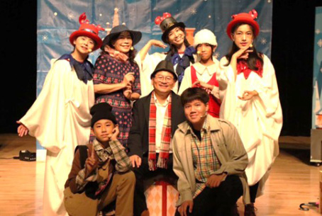 The troupe gave a public performance at Yuanlin Performing Arts Hall
